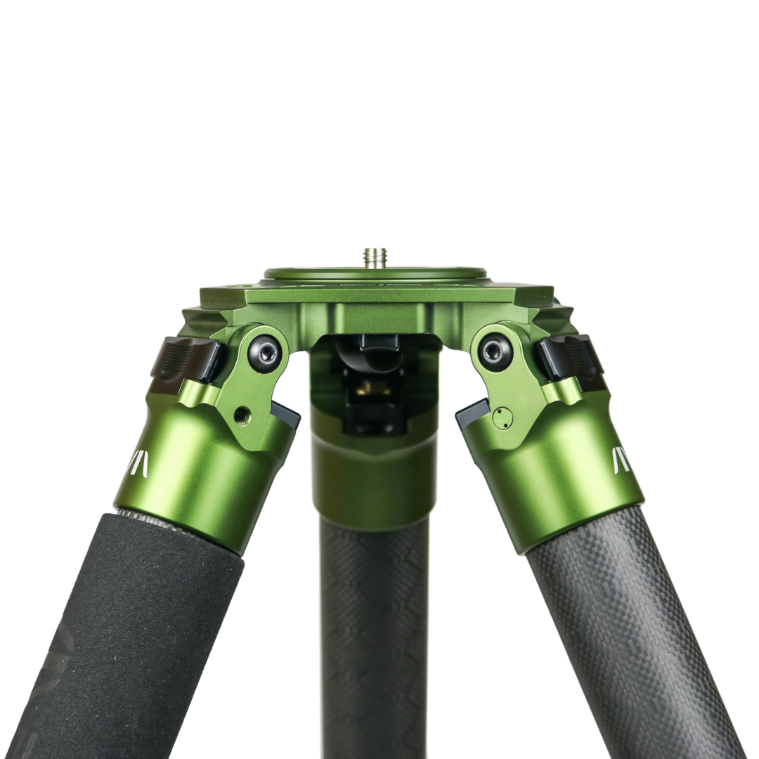 Traverse 3 Section Tripod